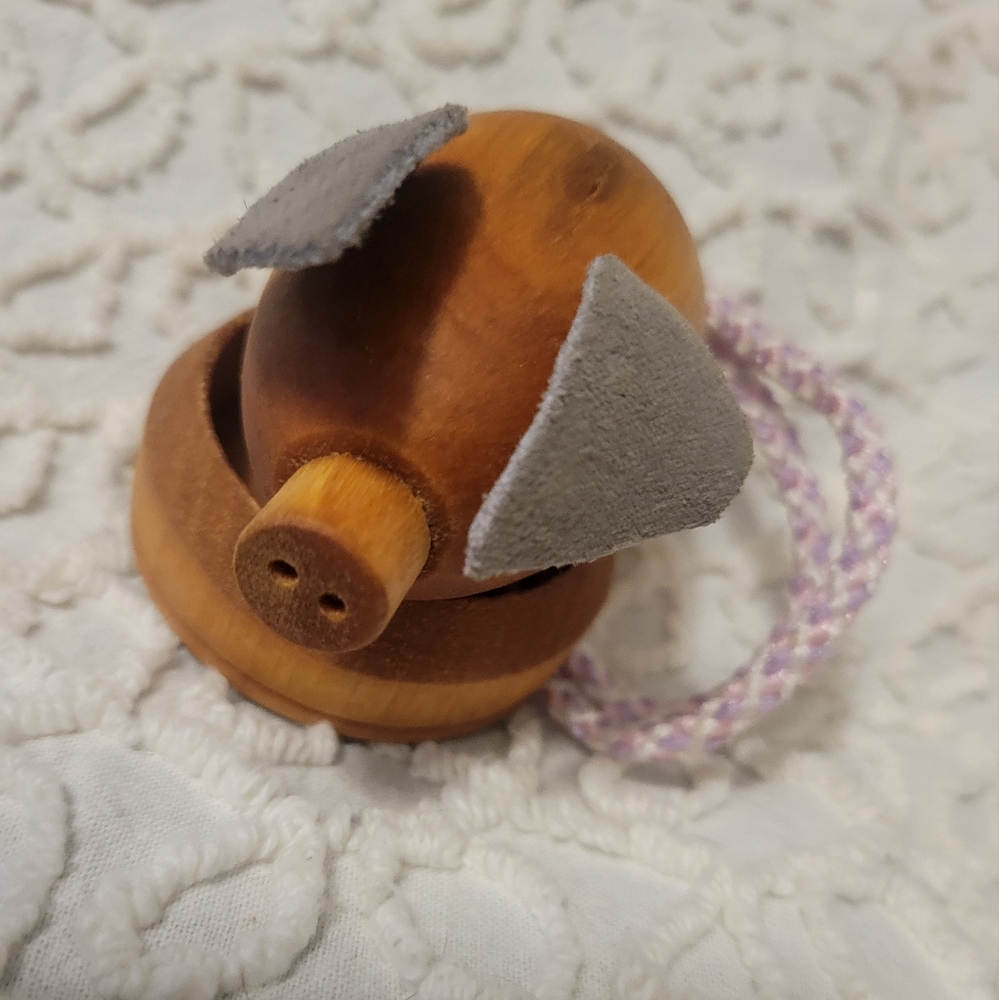 Stroutwoods Puzzle Wooden Mouse On String Toy Game Handmade